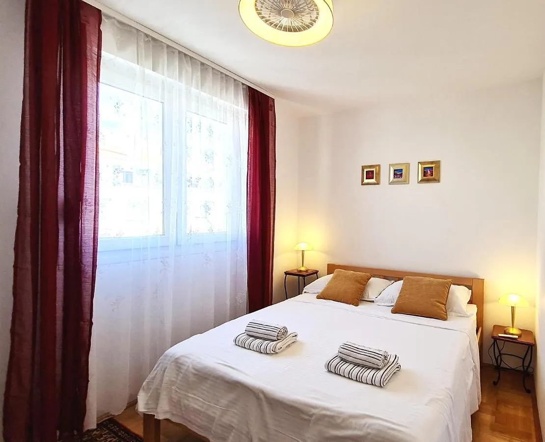 Sea View Znjan Apartment Split