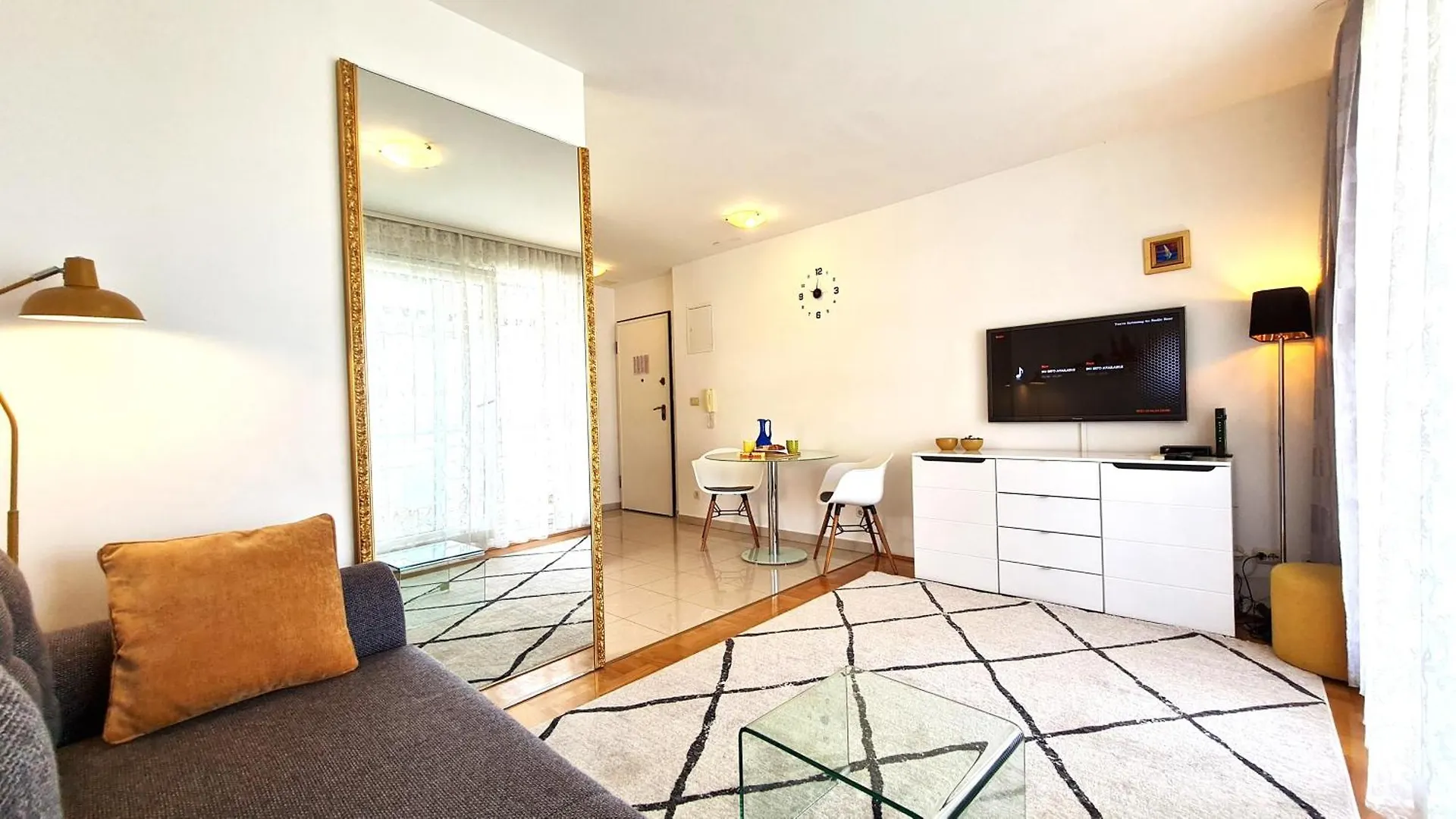 Sea View Znjan Apartment Split